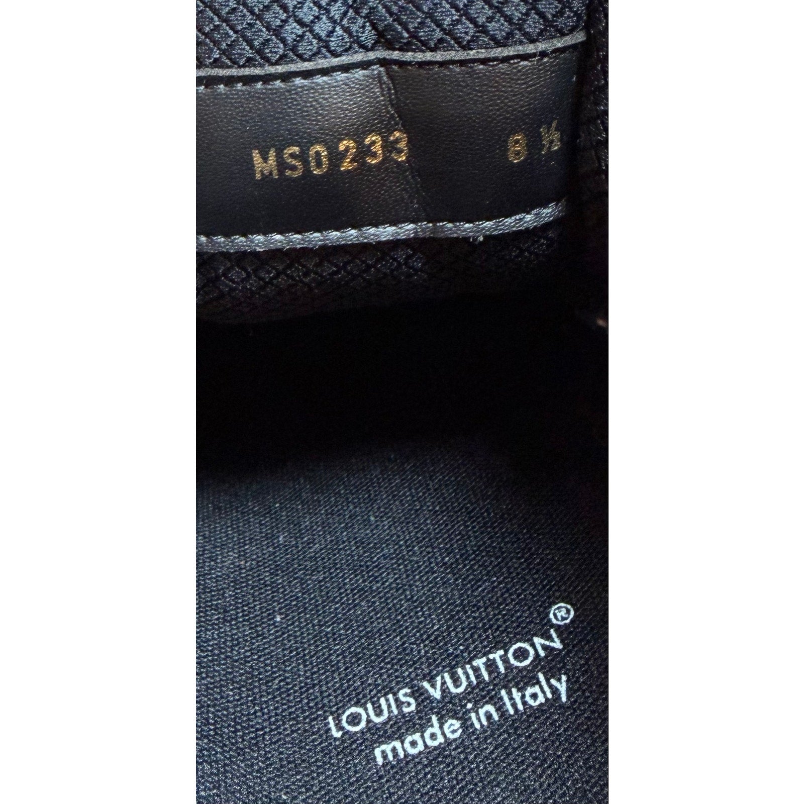 Size 8.5UK/9.5US - Louis Vuitton Tatic Runner Like New!
