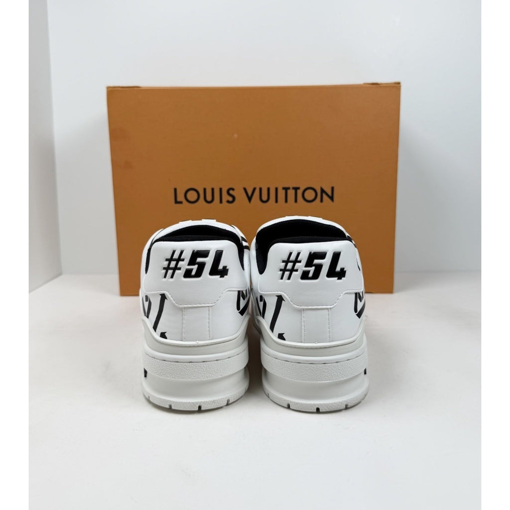 Size 8LV/9US - Louis Vuitton White Black Like New