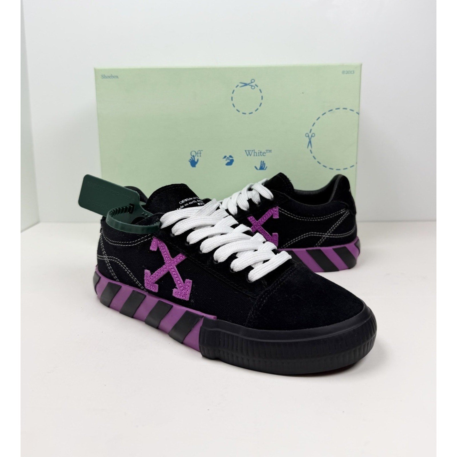 Size 36EU/6W - Off-White Vulcanized Canvas Black/Purple