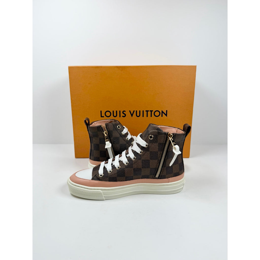 Size 6.5W - Louis Vuitton Damier High NEW!