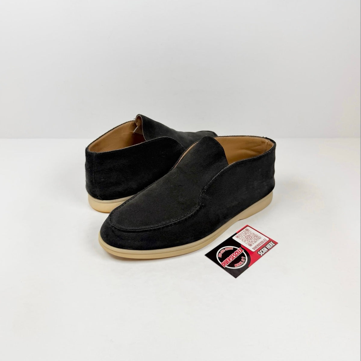 Size 41EU/8US - Loro Piana Open Walk Caviar Suede