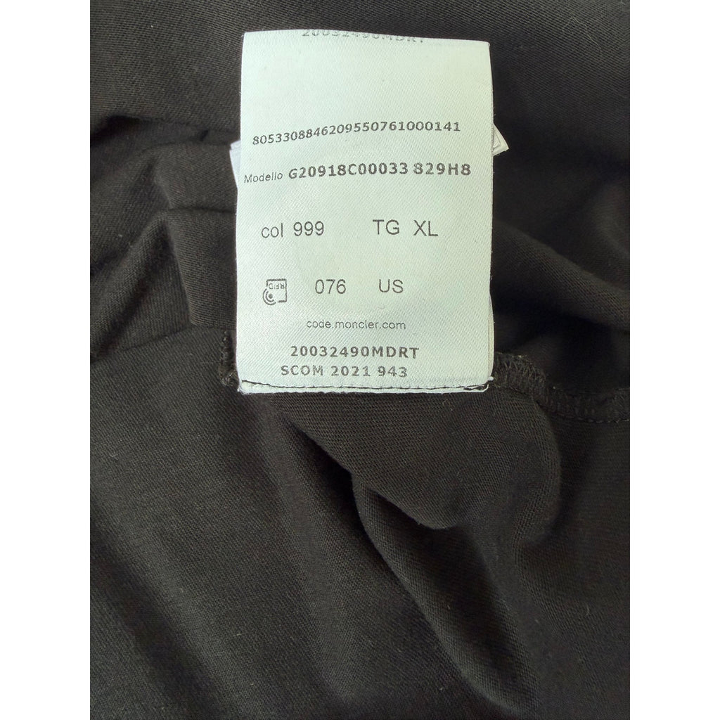 Size XL - Moncler Gradient Logo T Shirt