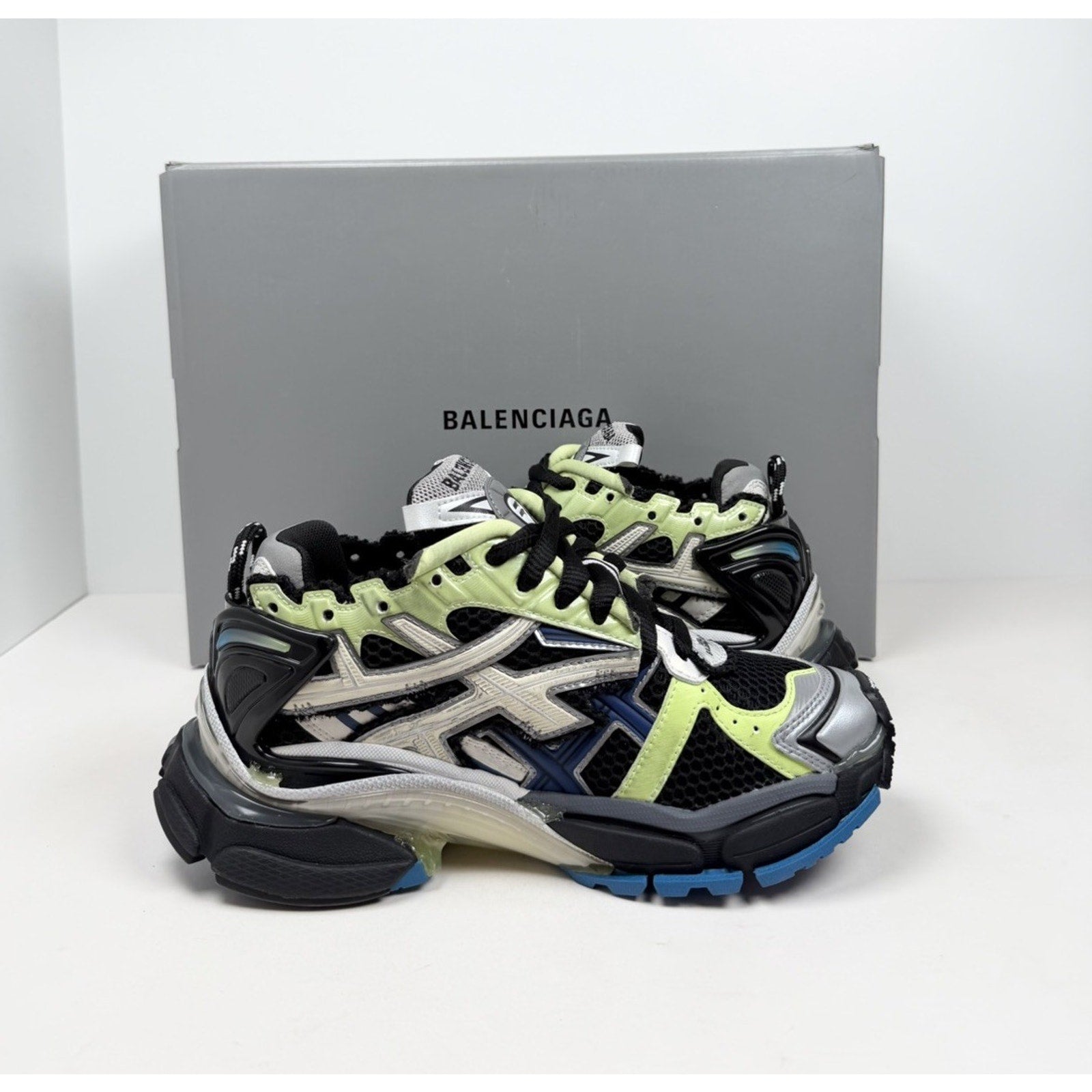 Size 35EU/5W - Balenciaga Runner Sneakers NEW