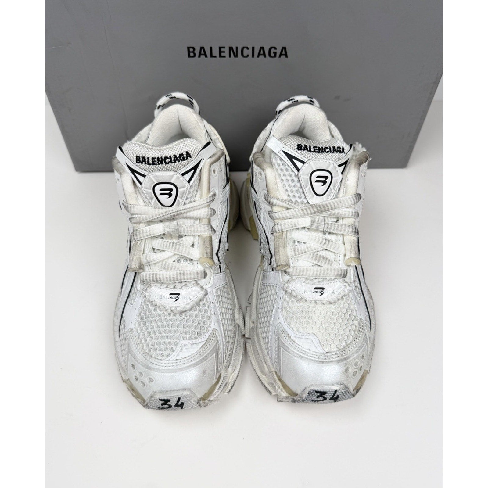 Size 34EU/4W - Balenciaga Runner White Distressed NEW