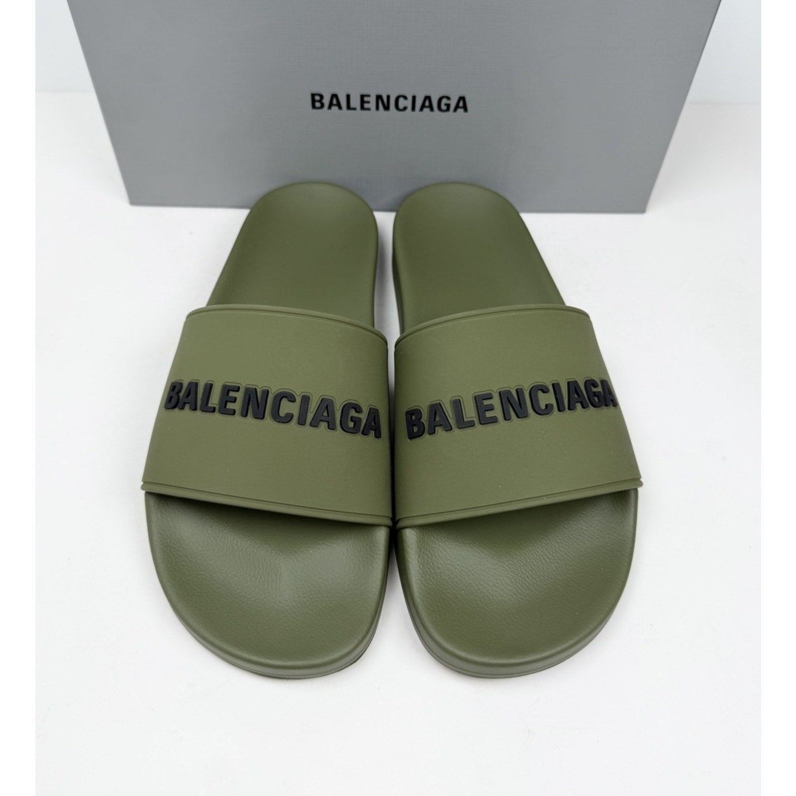 Size 41EU/8US - Balenciaga Olive Green Pool Slides NEW