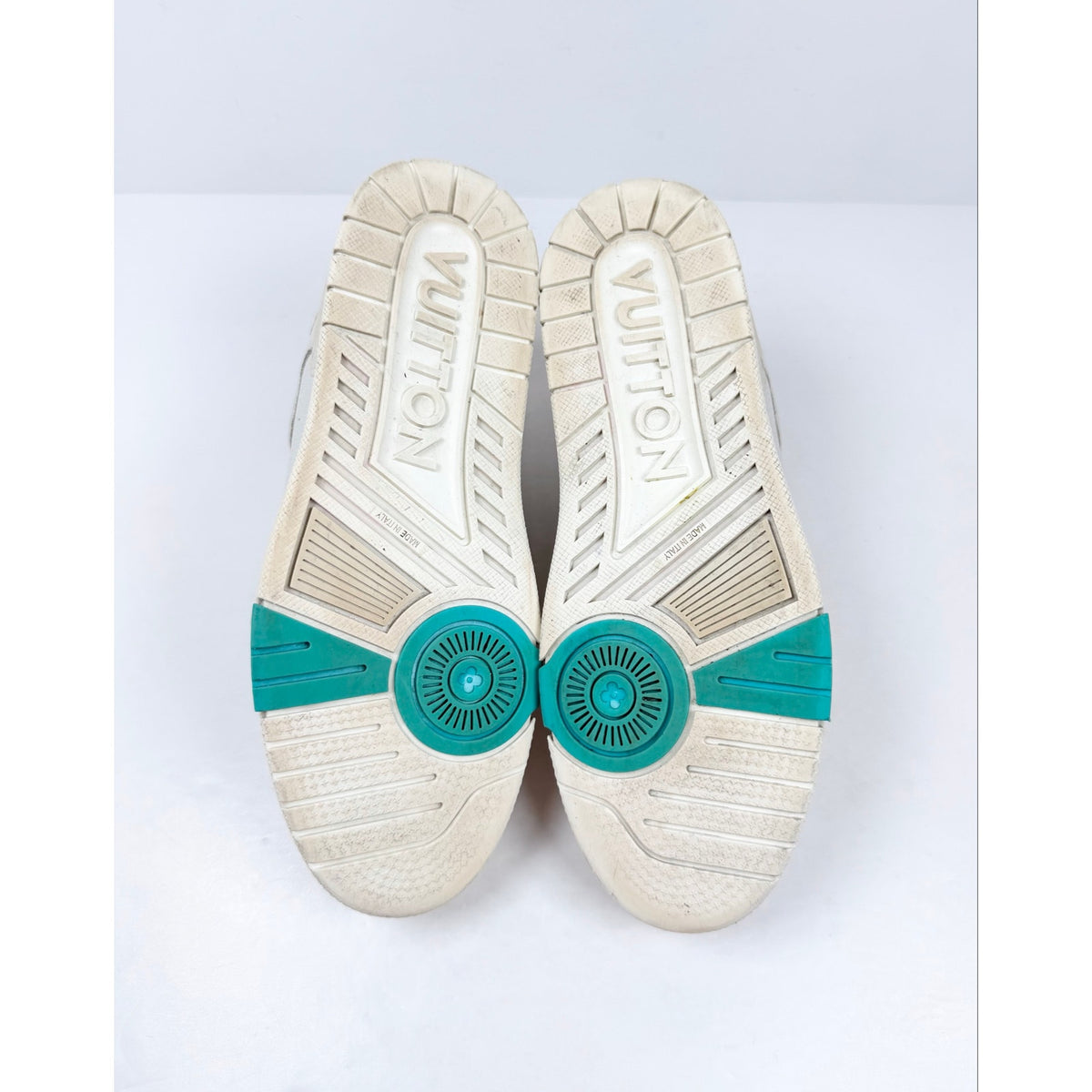 Size 7LV/8US - Louis Vuitton Nuage White Trainer