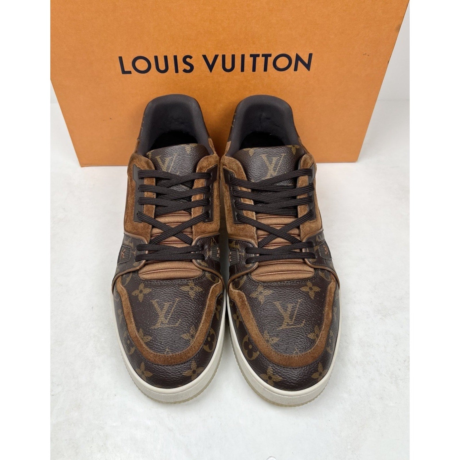 Size 8.5LV/9.5US - Louis Vuitton Brown Suede Monogram