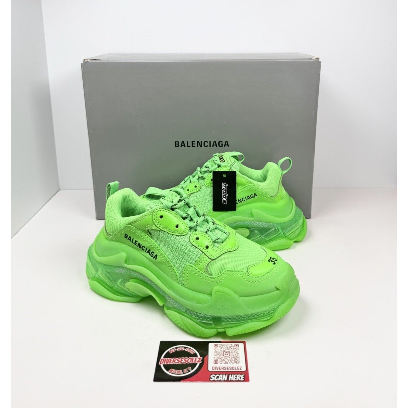 Size 35EU/5W - Balenciaga Triple S Fluo Green NEW