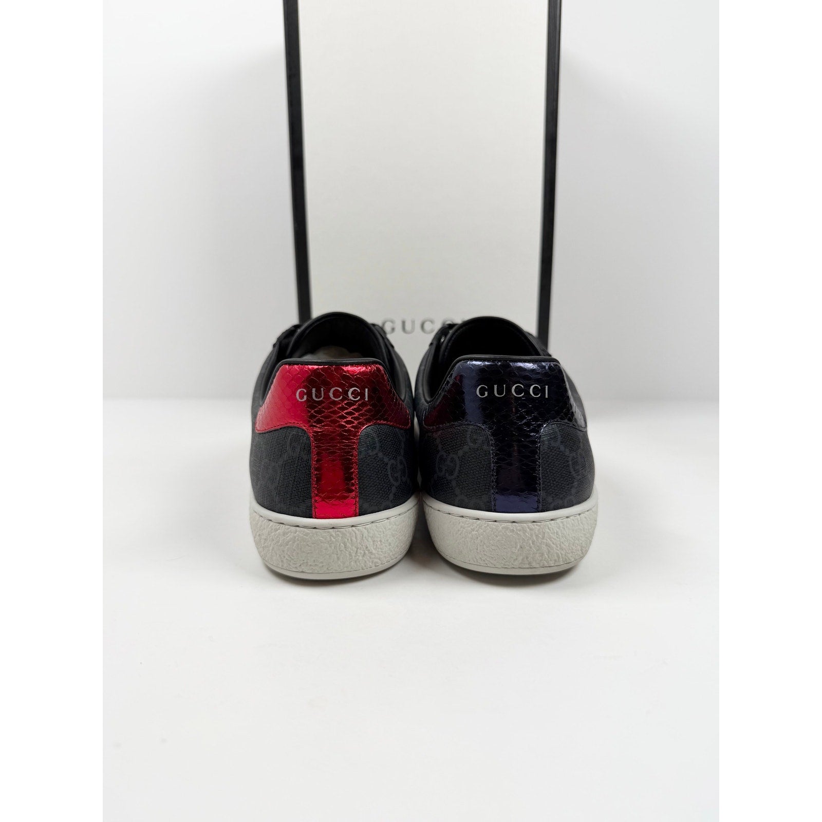Size 8US - Gucci Ace GG Supreme Black
