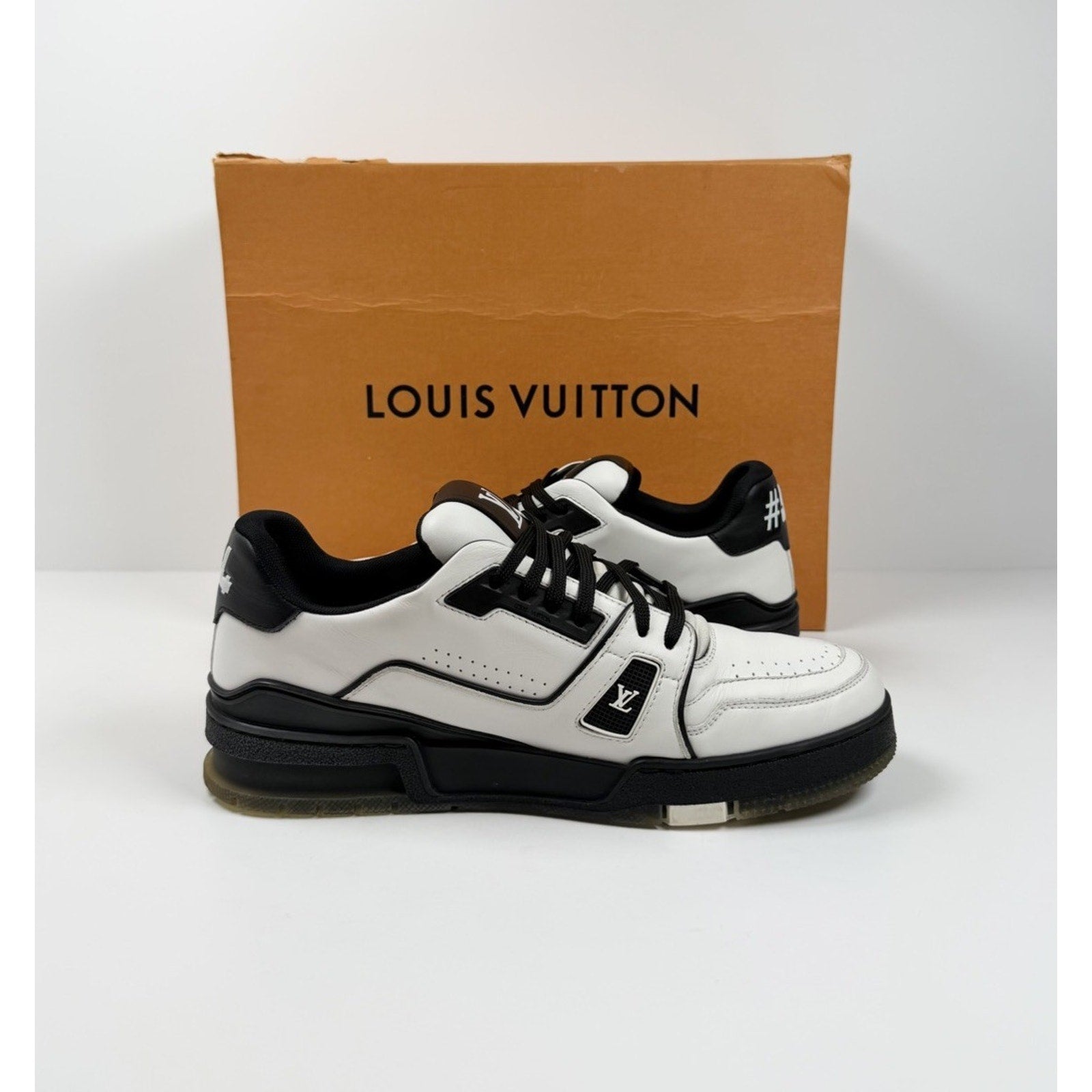 Size 7UK/8US - Louis Vuitton White Black Trainers