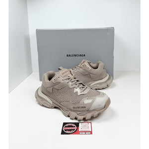 Size 42EU/9US - Balenciaga Track.3 NEW