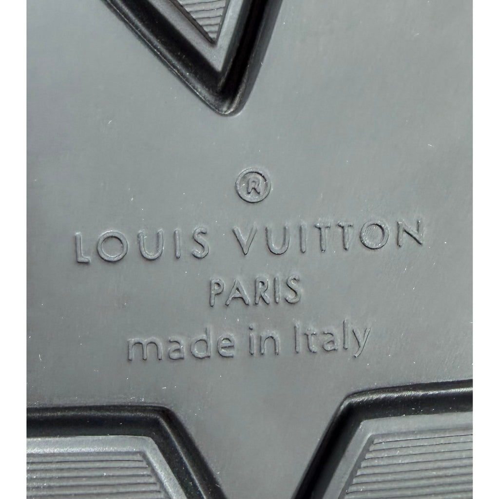 Size 7LV/8US - Louis Vuitton Fastlane Monogram Denim NEW