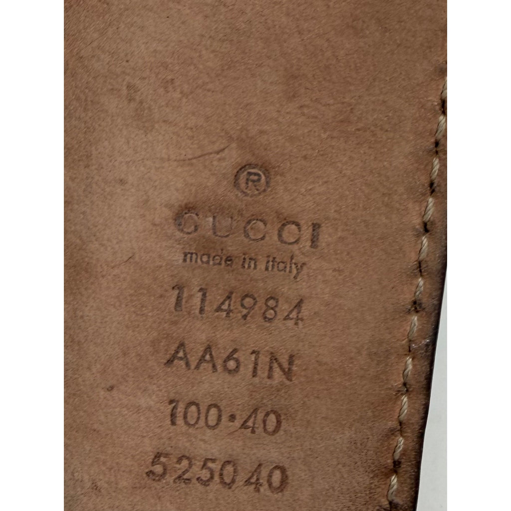 Size 100/40 - Gucci Signature Leather Belt