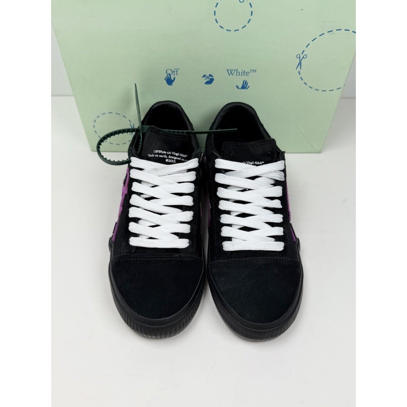 Size 36EU/6W - Off-White Vulcanized Canvas Black/Purple