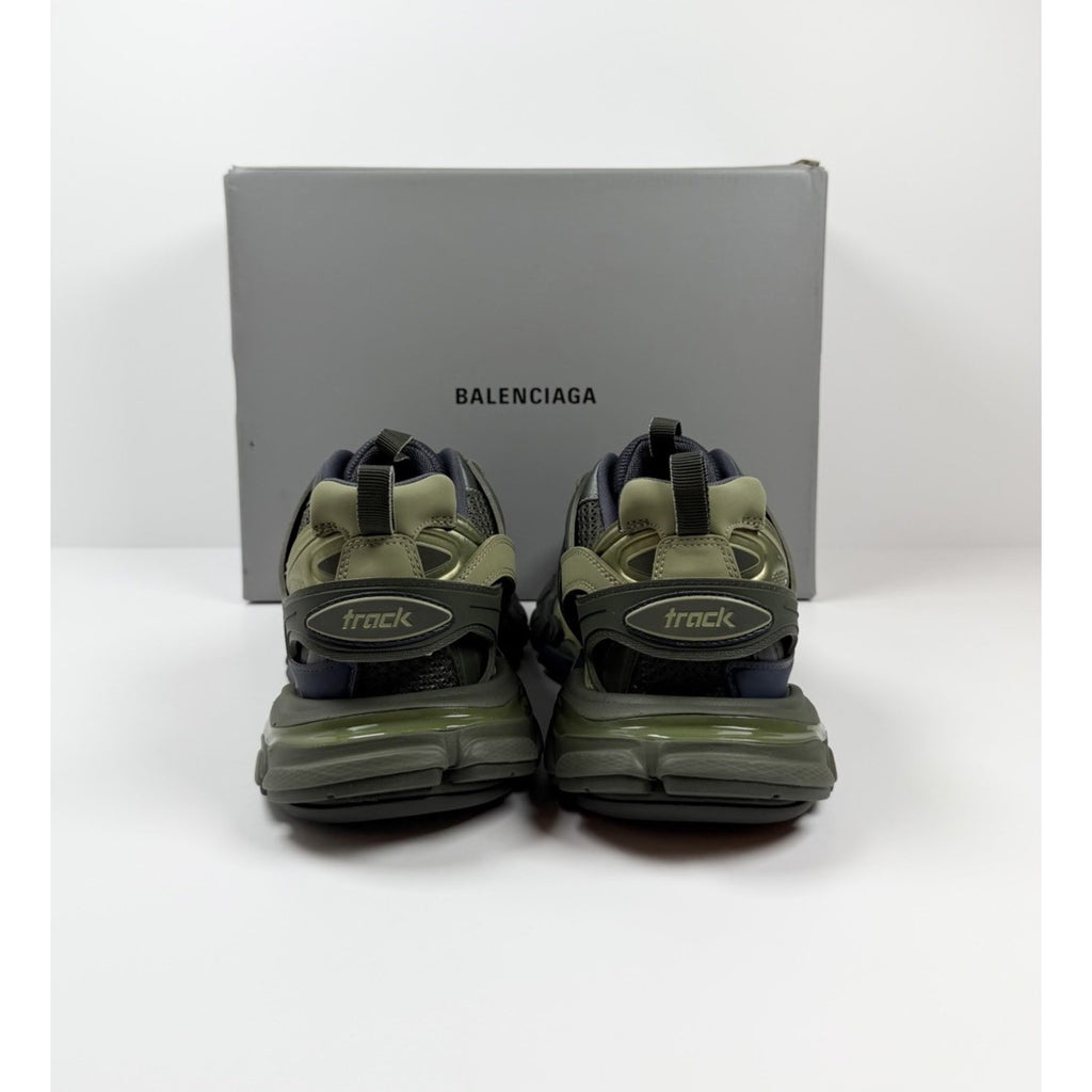 Size 41EU/8US - Balenciaga Track Green NEW