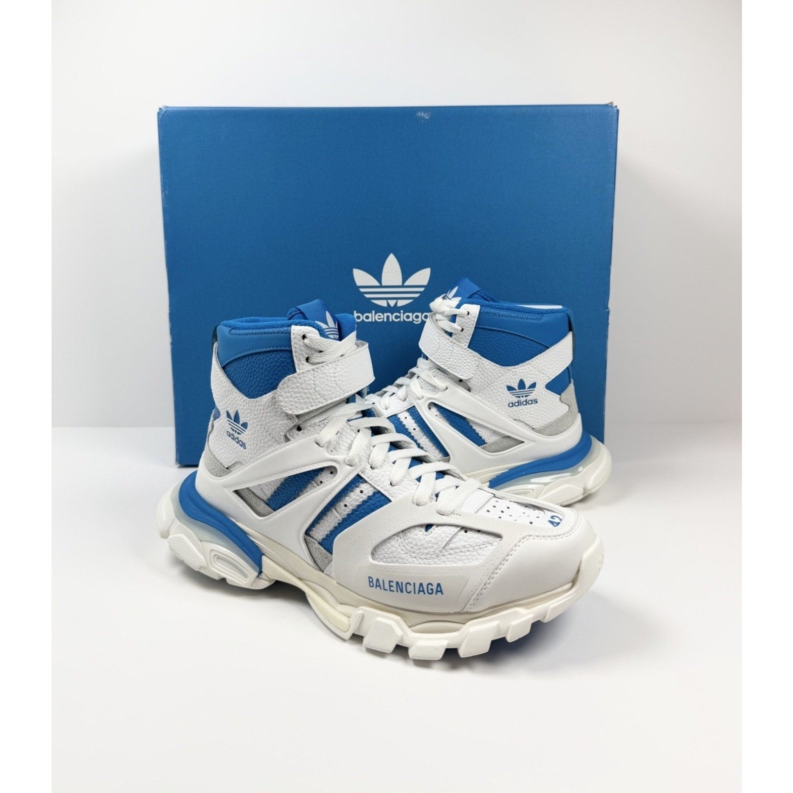 Size 42EU/9US - Balenciaga x adidas Track Forum High NEW