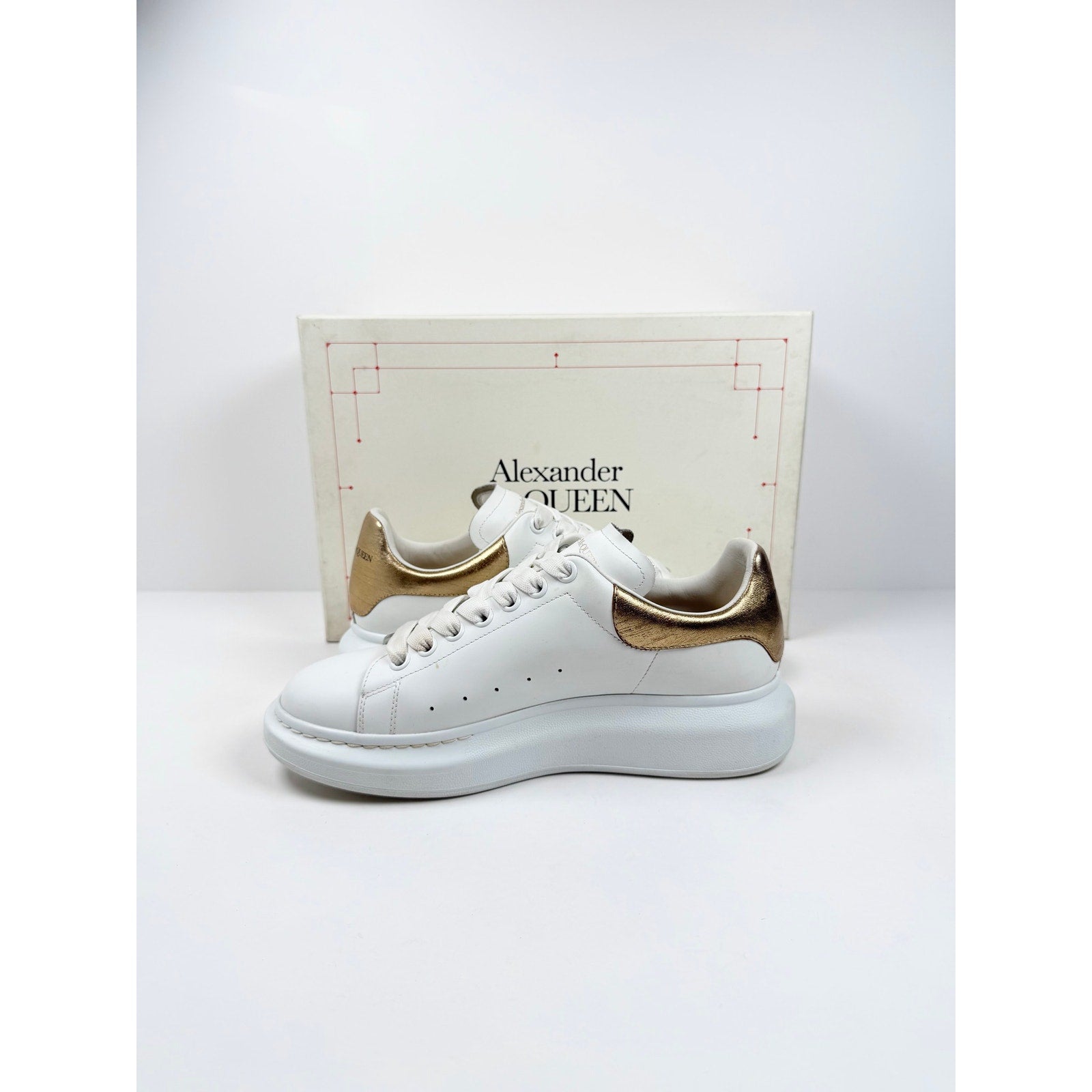 Size 41EU/8US - Alexander McQueen White Gold