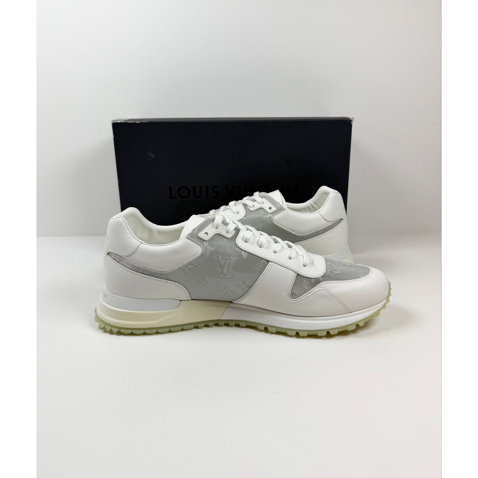 Size 10.5LV/11.5US - Loui Vuitton Runaway Sneakers NEW