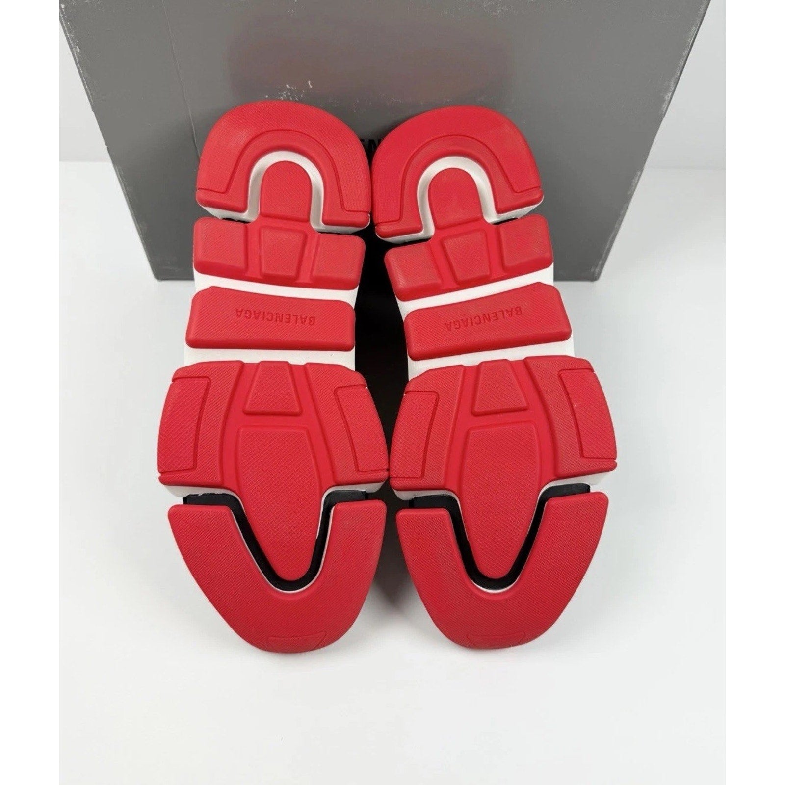 Size 46EU/13US - Balenciaga Speed Triple Black Red NEW
