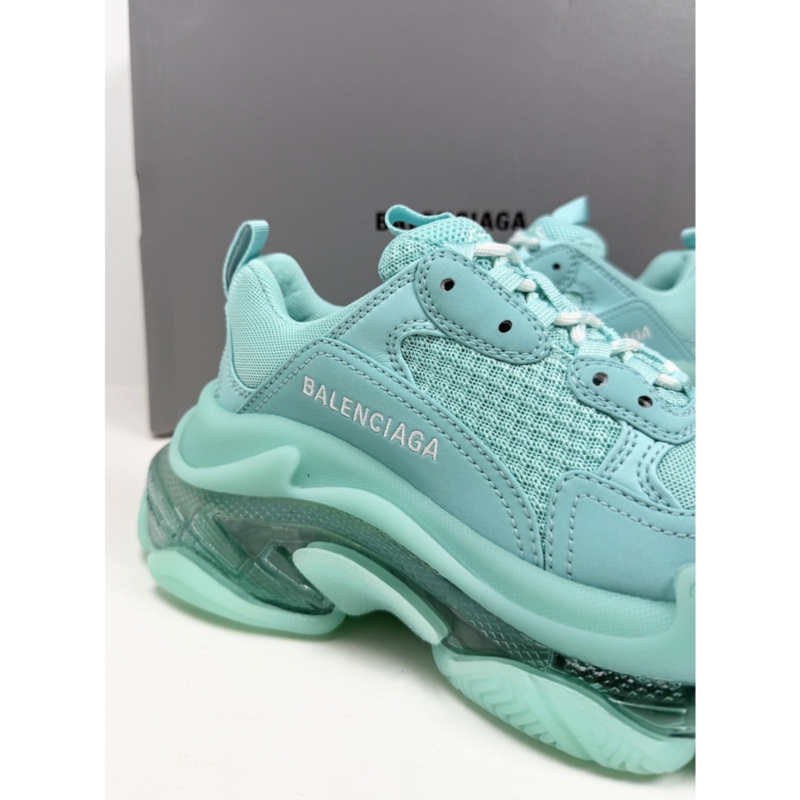 Size 35EU/5W - Balenciaga Triple S Turquoise NEW