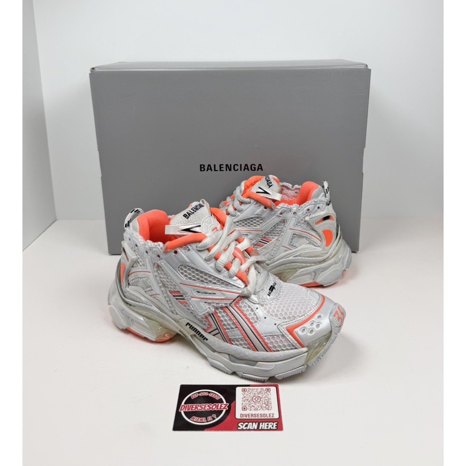 Size 35EU/5W - Balenciaga Runner Sneakers NEW