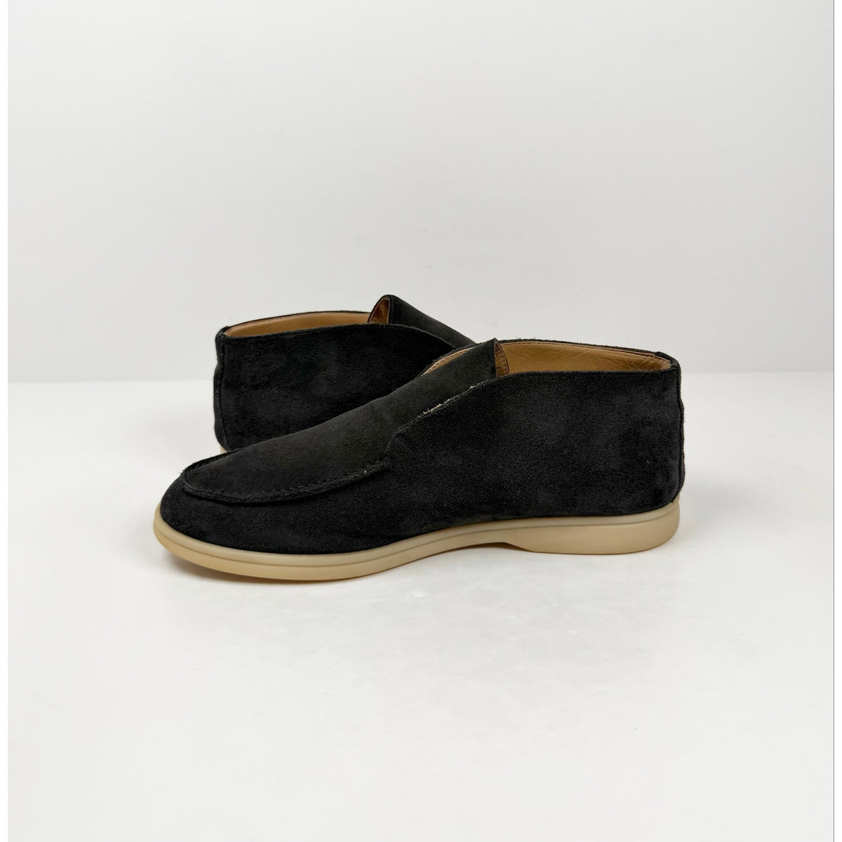 Size 41EU/8US - Loro Piana Open Walk Caviar Suede