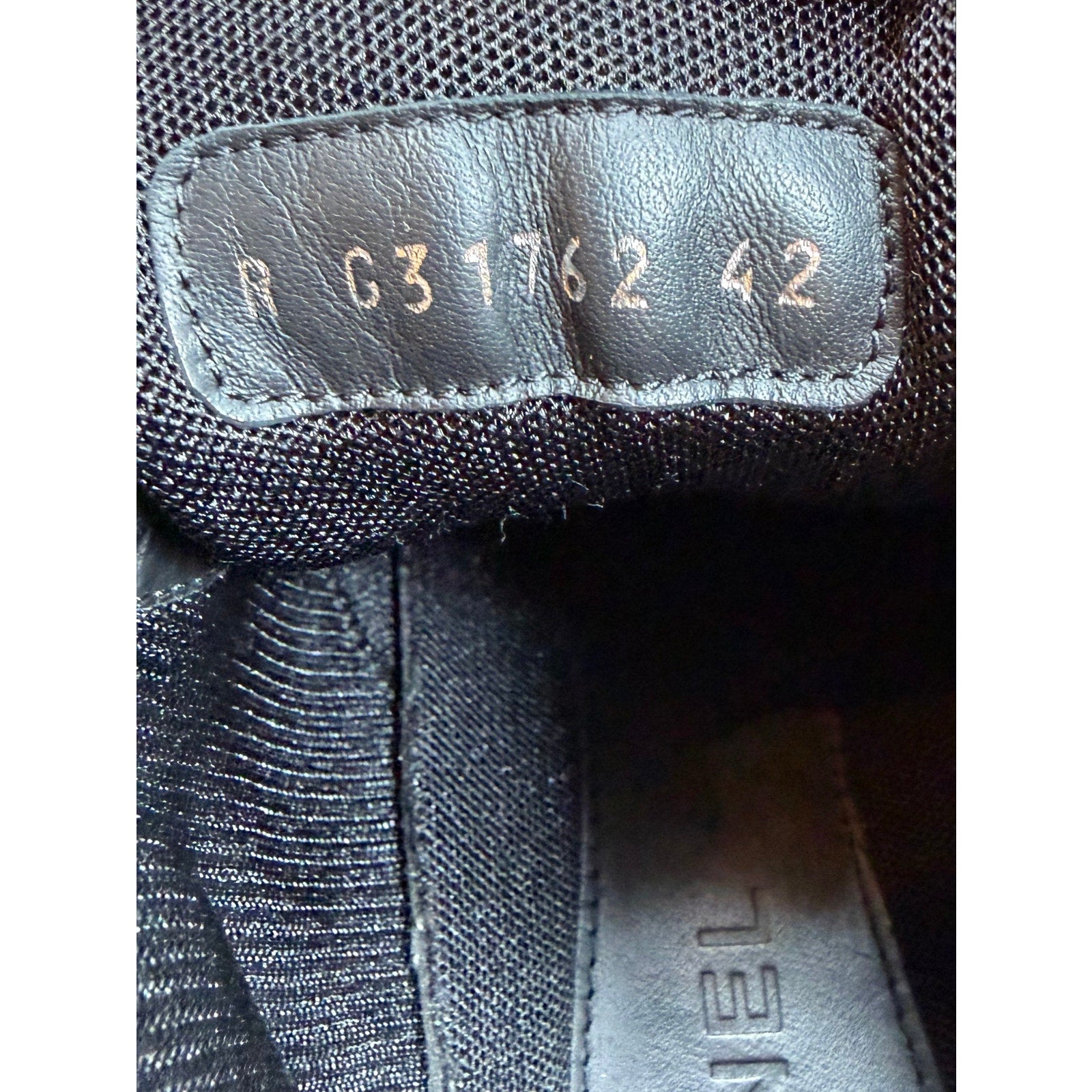 Size 42EU/9US - Chanel Black White High Top
