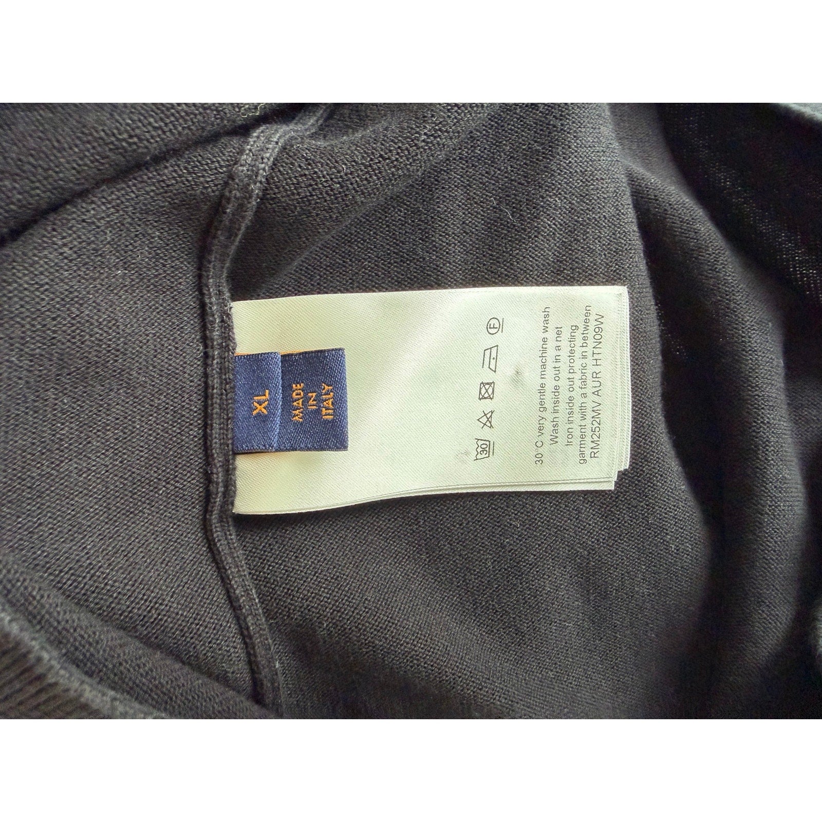 Size XL Fits L - Louis Vuitton Jaquard Polo Long Sleeve