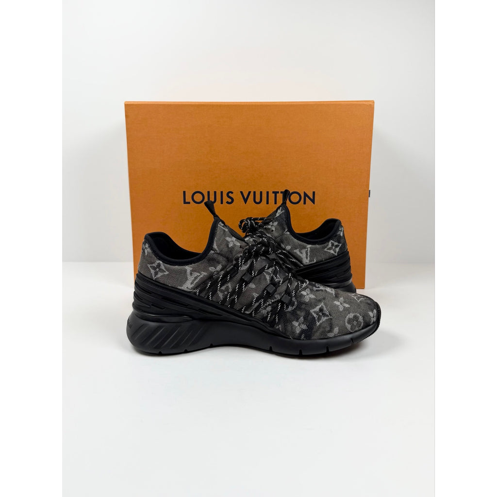 Size 7LV/8US - Louis Vuitton Fastlane Monogram Denim NEW