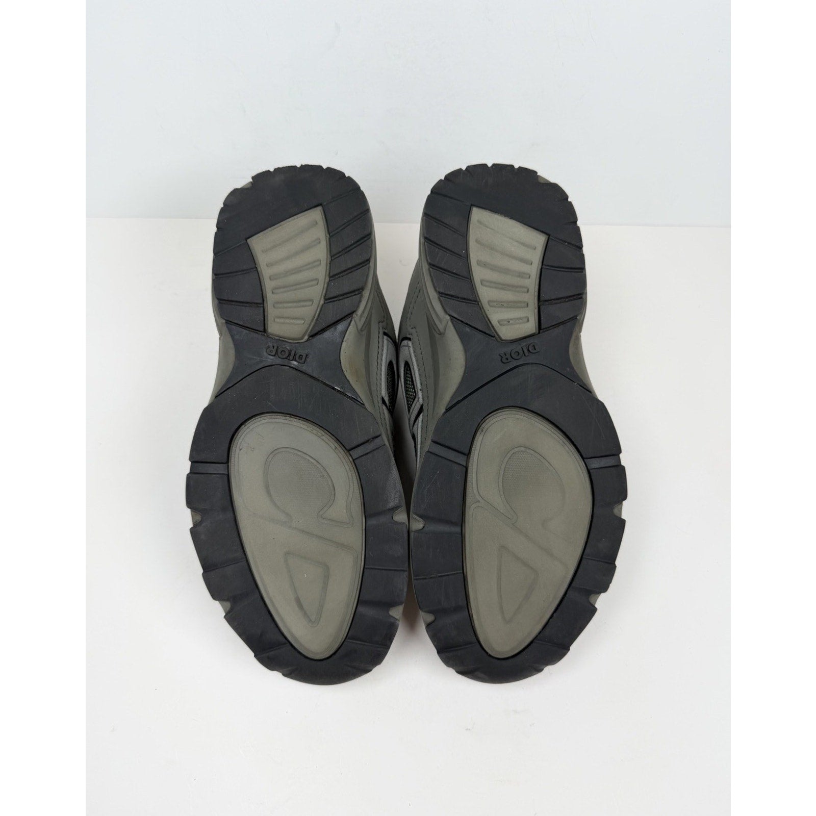 Size 41EU/8US - Dior B30 Reflective Olive Sneakers🫒 Retail $1,150!