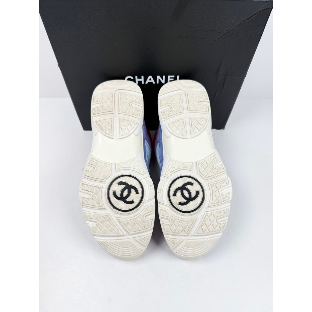 Size 9.5 - Chanel Interlocking CC Trainers