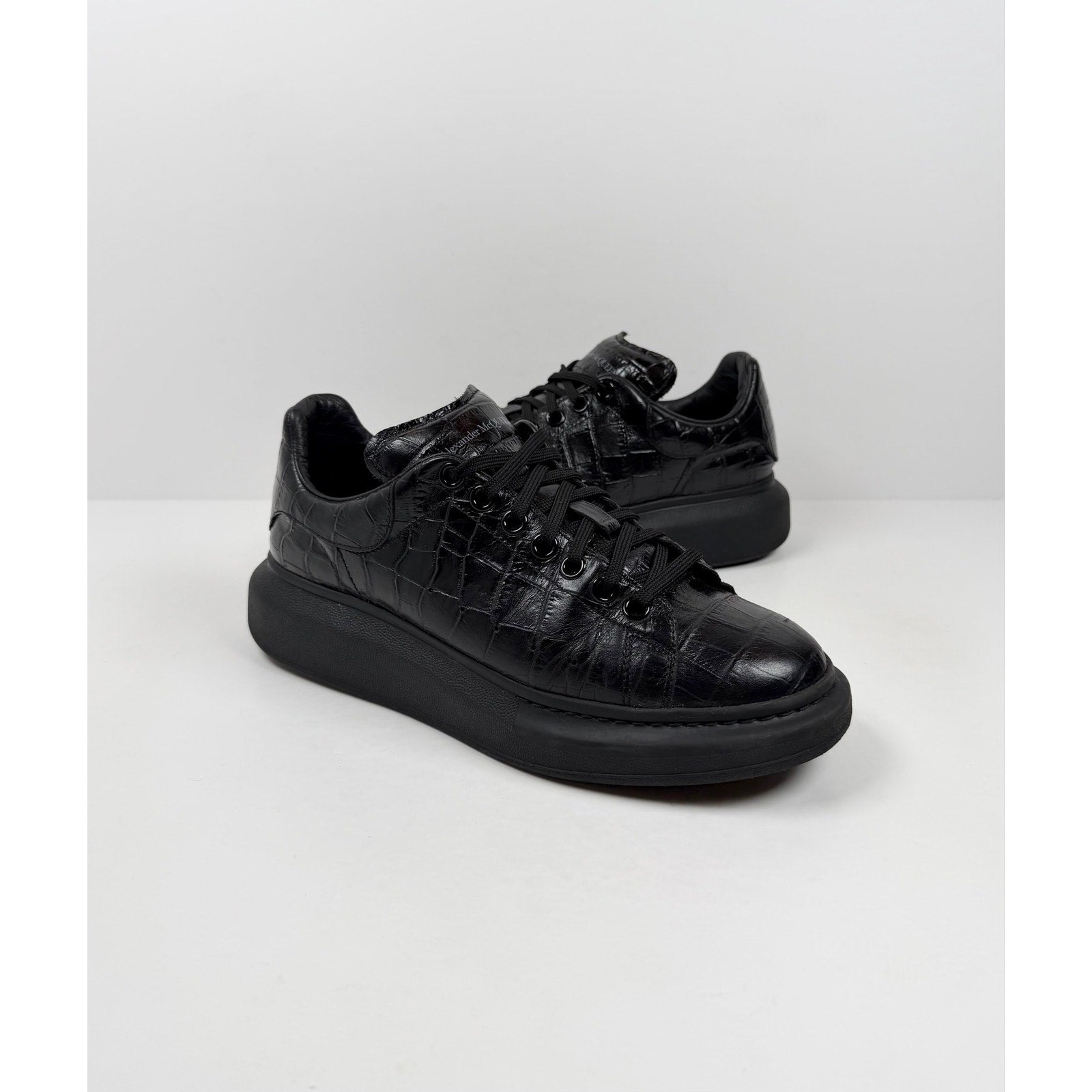 Size 42EU/9US - Alexander McQueen Croc Leather