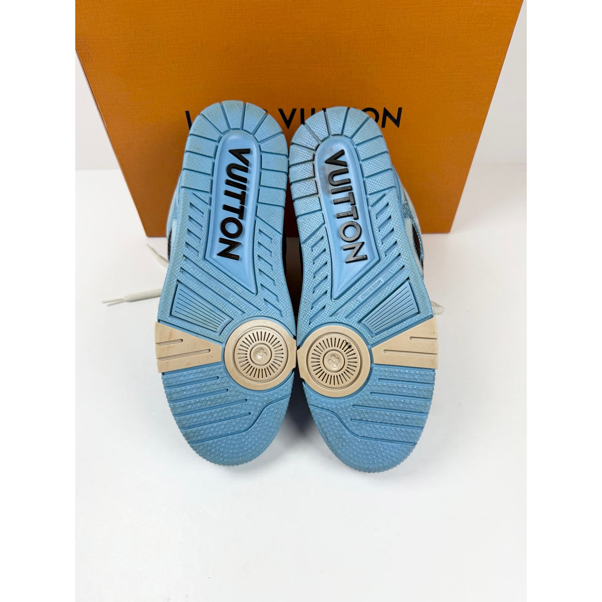 Size 6.5UK/7.5US - Louis Vuitton Skate Blue