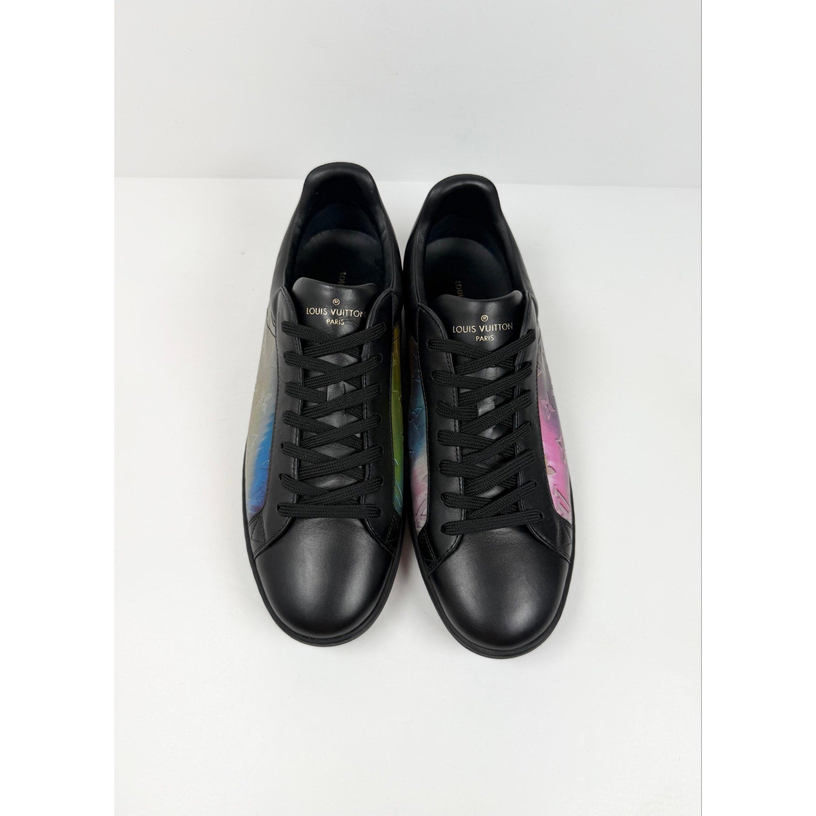 Size 8LV/9US - Louis Vuitton Luxembourg Prism
