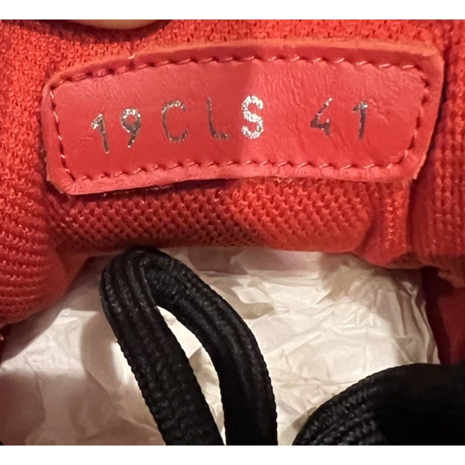 Size 41EU/8US - Dior B22 Yellow/Red Trainers