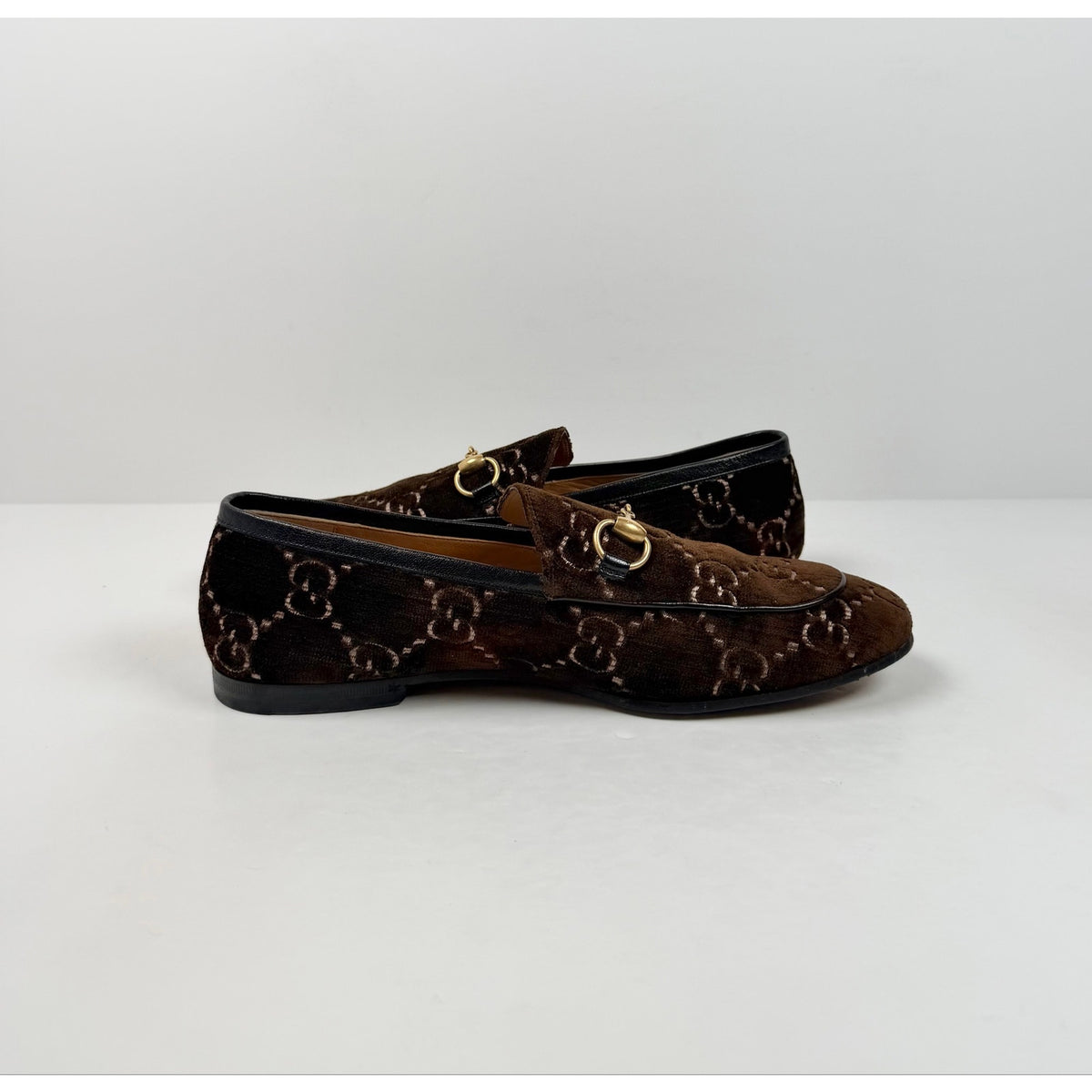 Size 7.5US - Gucci Horsebit Velvet Loafers