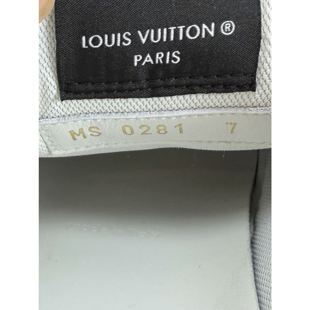 Size 7UK/8US - Louis Vuitton Rivoli Sneaker Low Like New