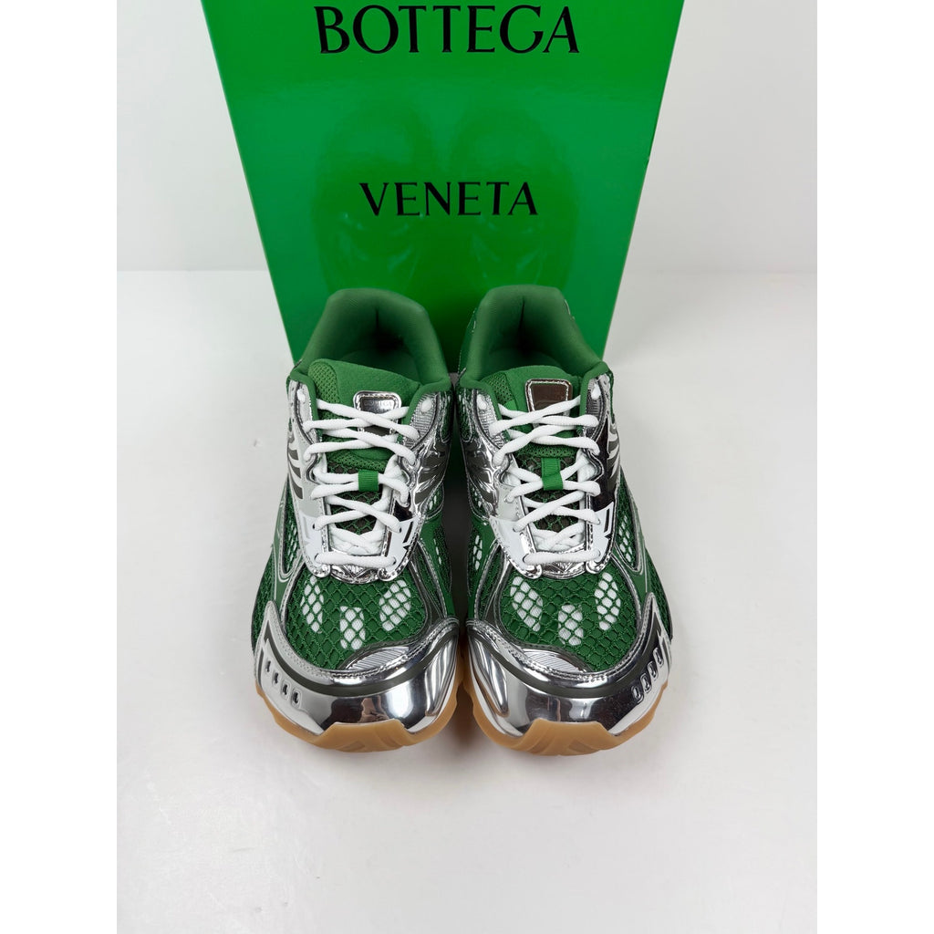 Size 44EU/11US - Bottega Veneta Orbit Shamrock Green NEW