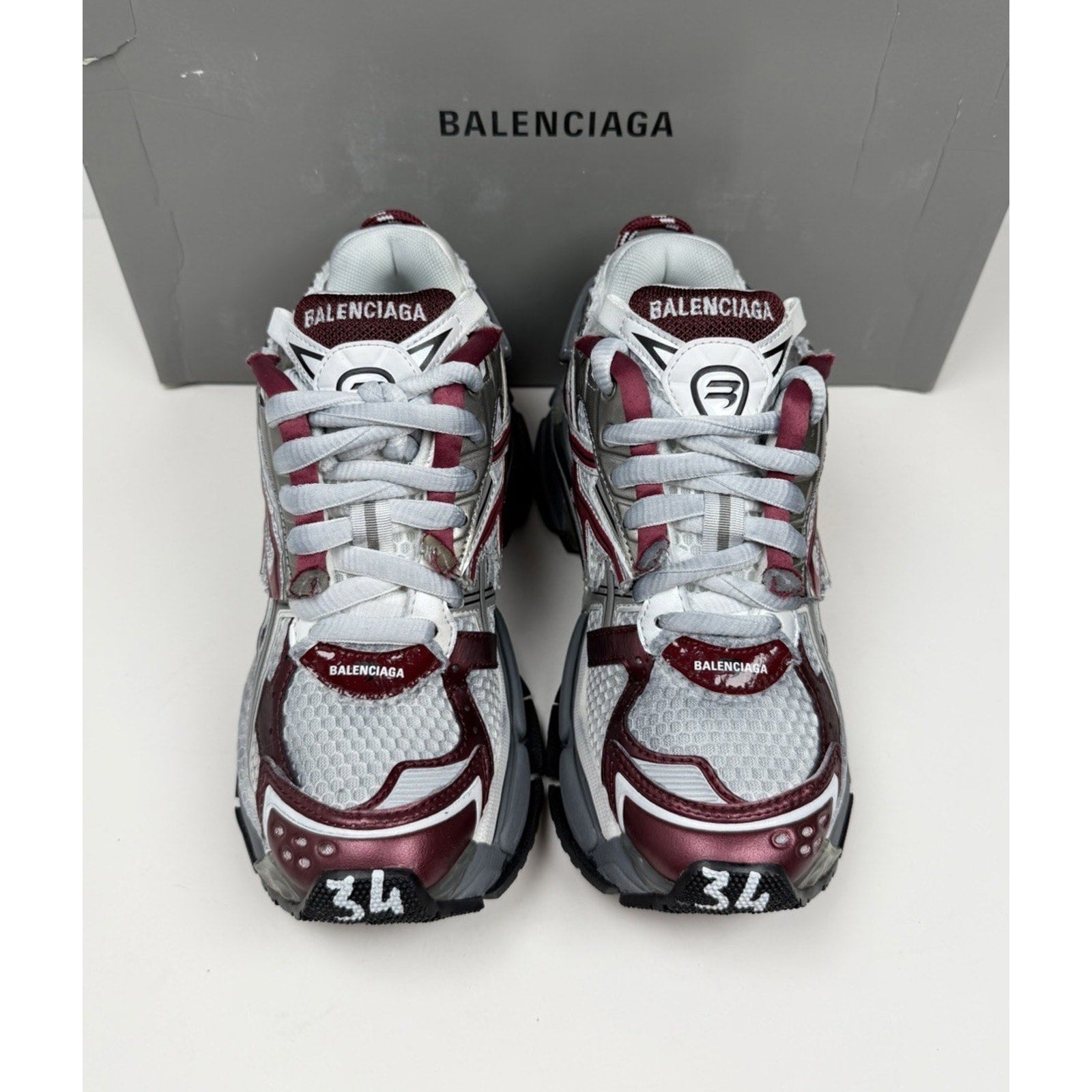 Size 34EU/4W - Balenciaga Runner Sneakers Burgundy NEW