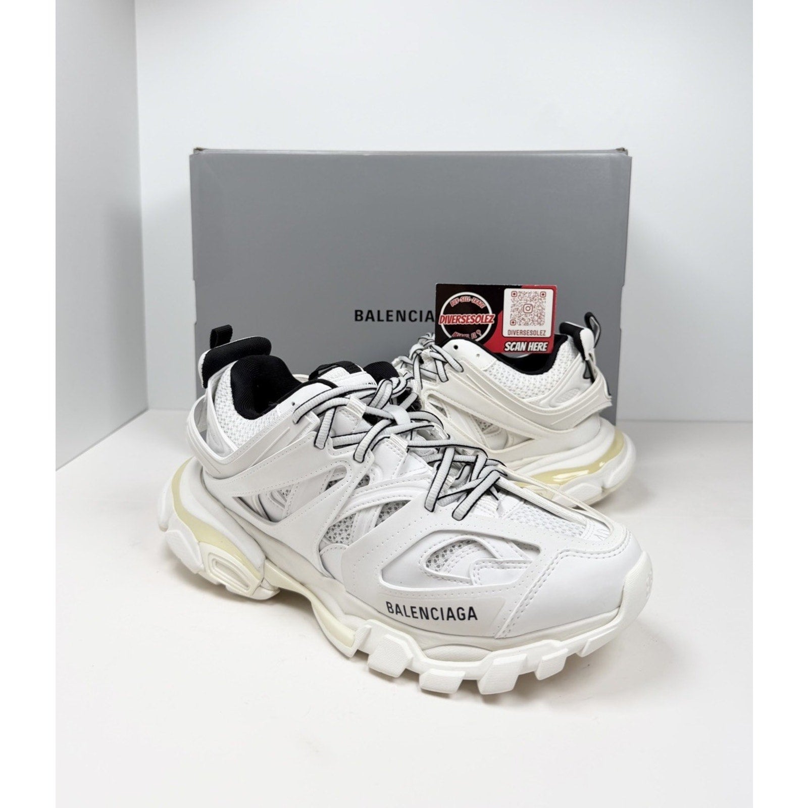 Size 40EU/7US - Balenciaga Track White NEW