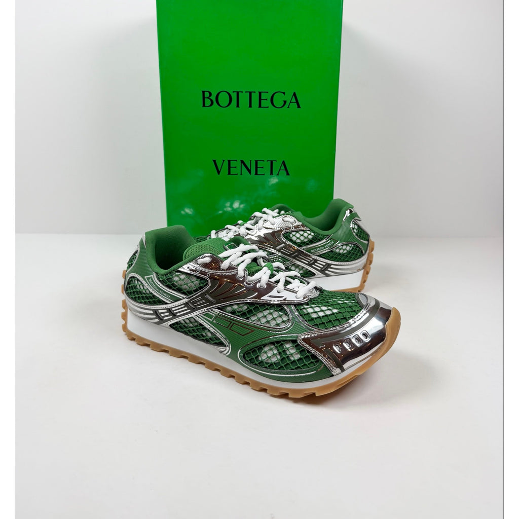 Size 44EU/11US - Bottega Veneta Orbit Shamrock Green NEW