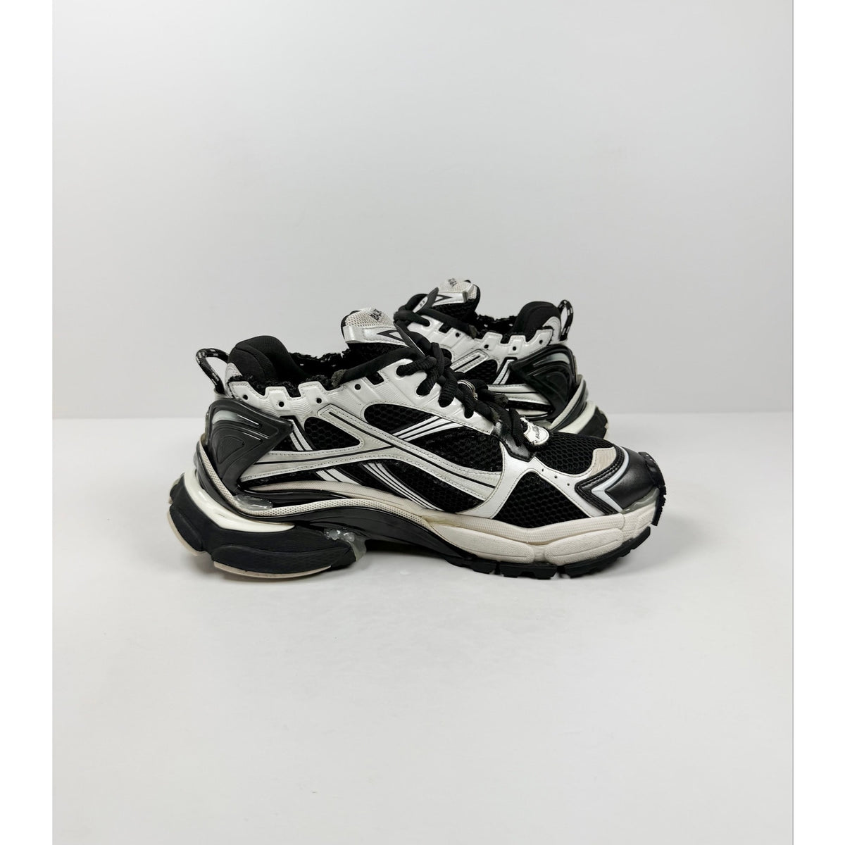 Size 44EU/11US - Balenciaga Runner Black White