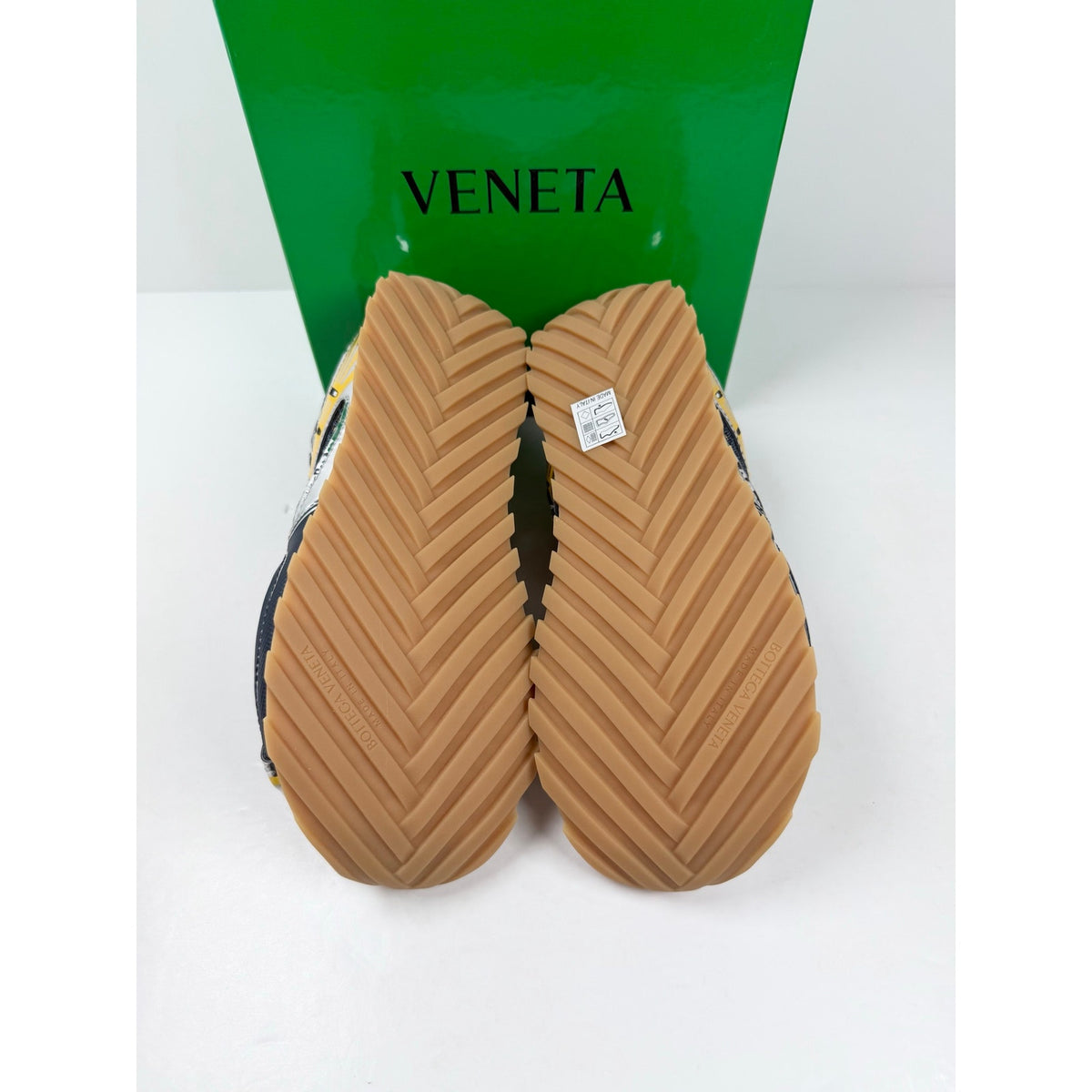 Size 43EU/10US - Bottega Veneta Orbit Taxi Denim NEW