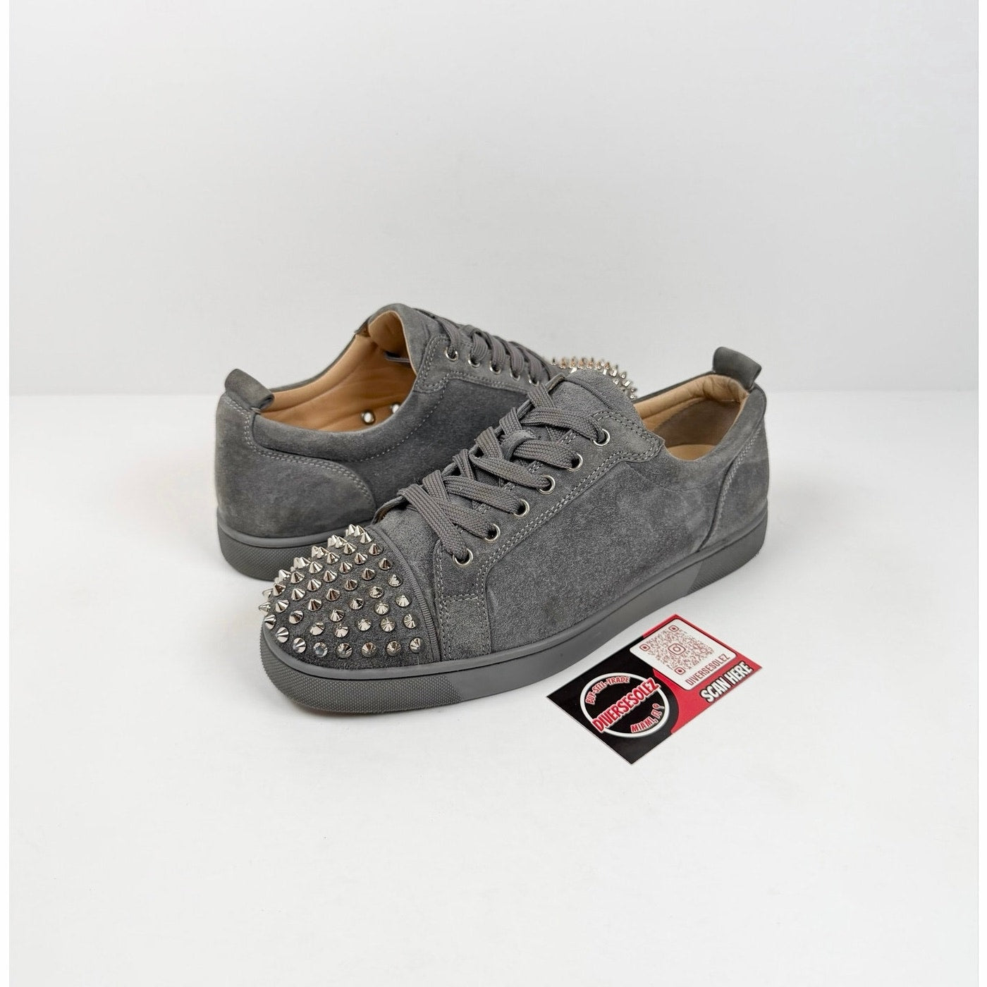 Size 41EU/8US - Christian Louboutin Spike Low Top