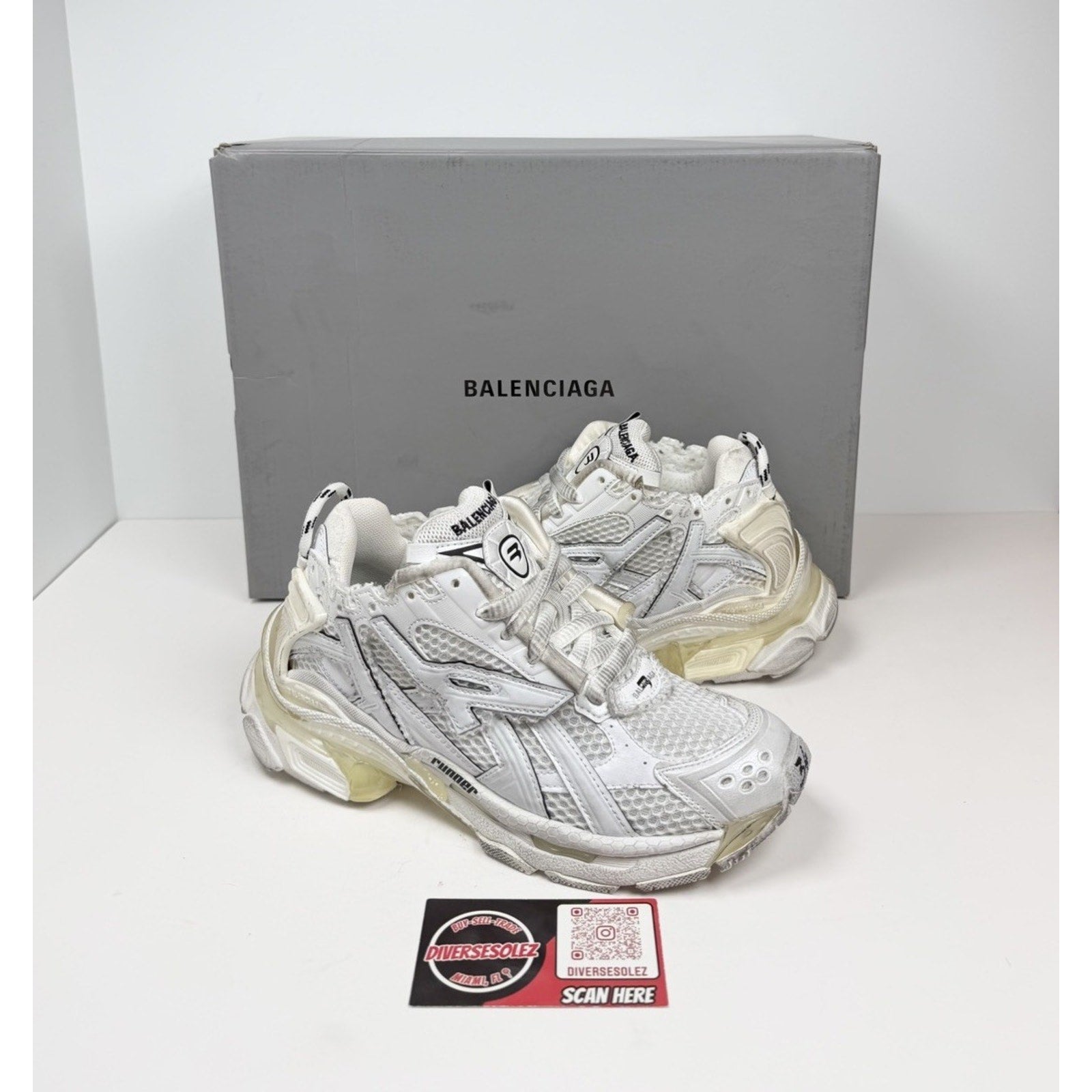 Size 34EU/4W - Balenciaga Runner White Distressed NEW