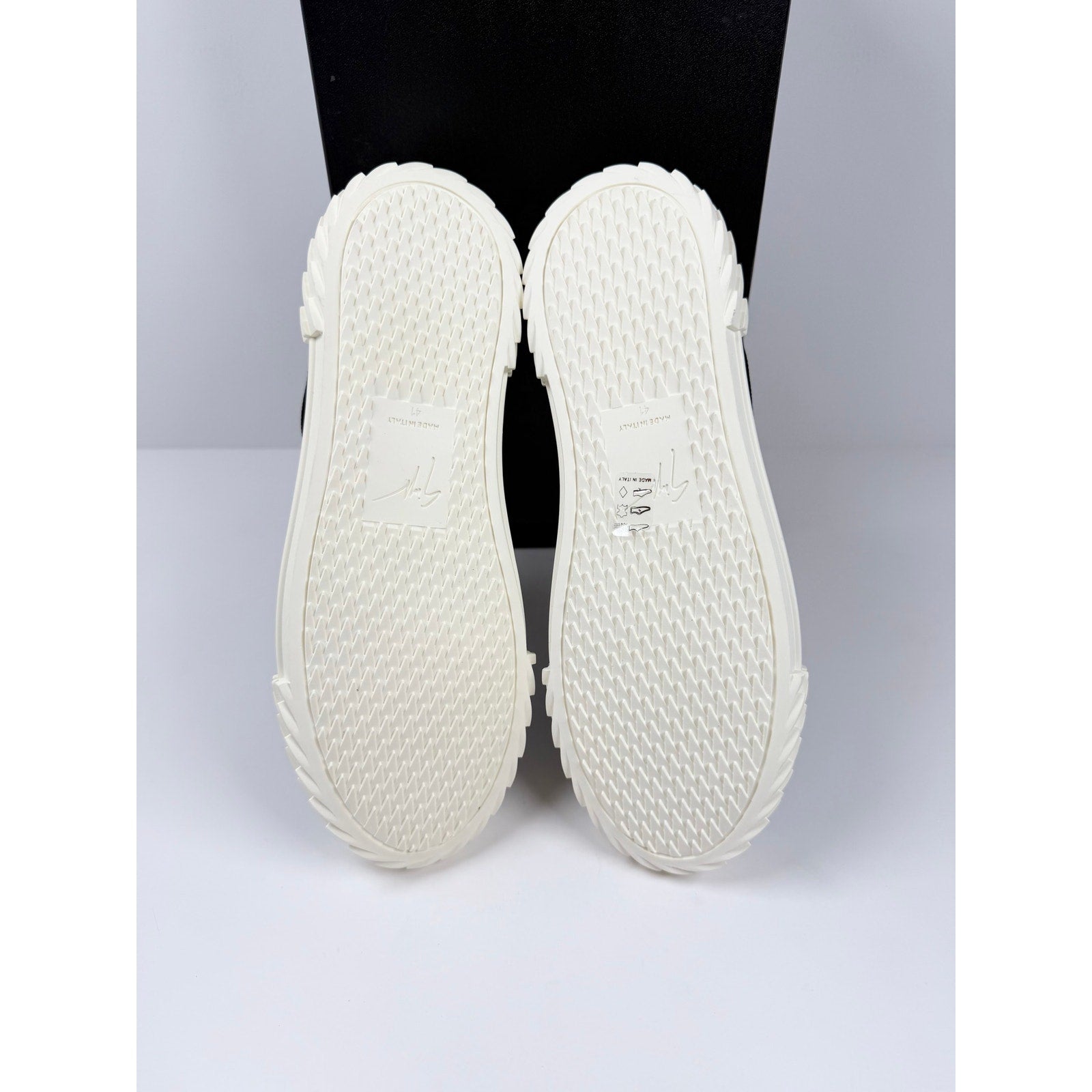 Size 41EU/8US - Giuseppe Zanotti Trainers NEW