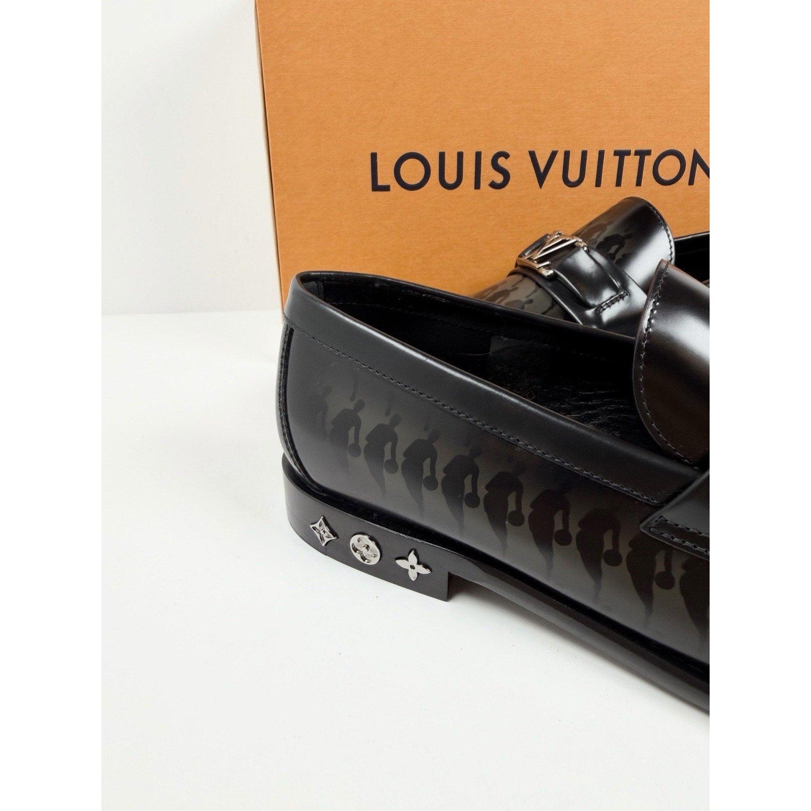 Size 7LV/8US - Louis Vuitton x NBA Major Loafers NEW