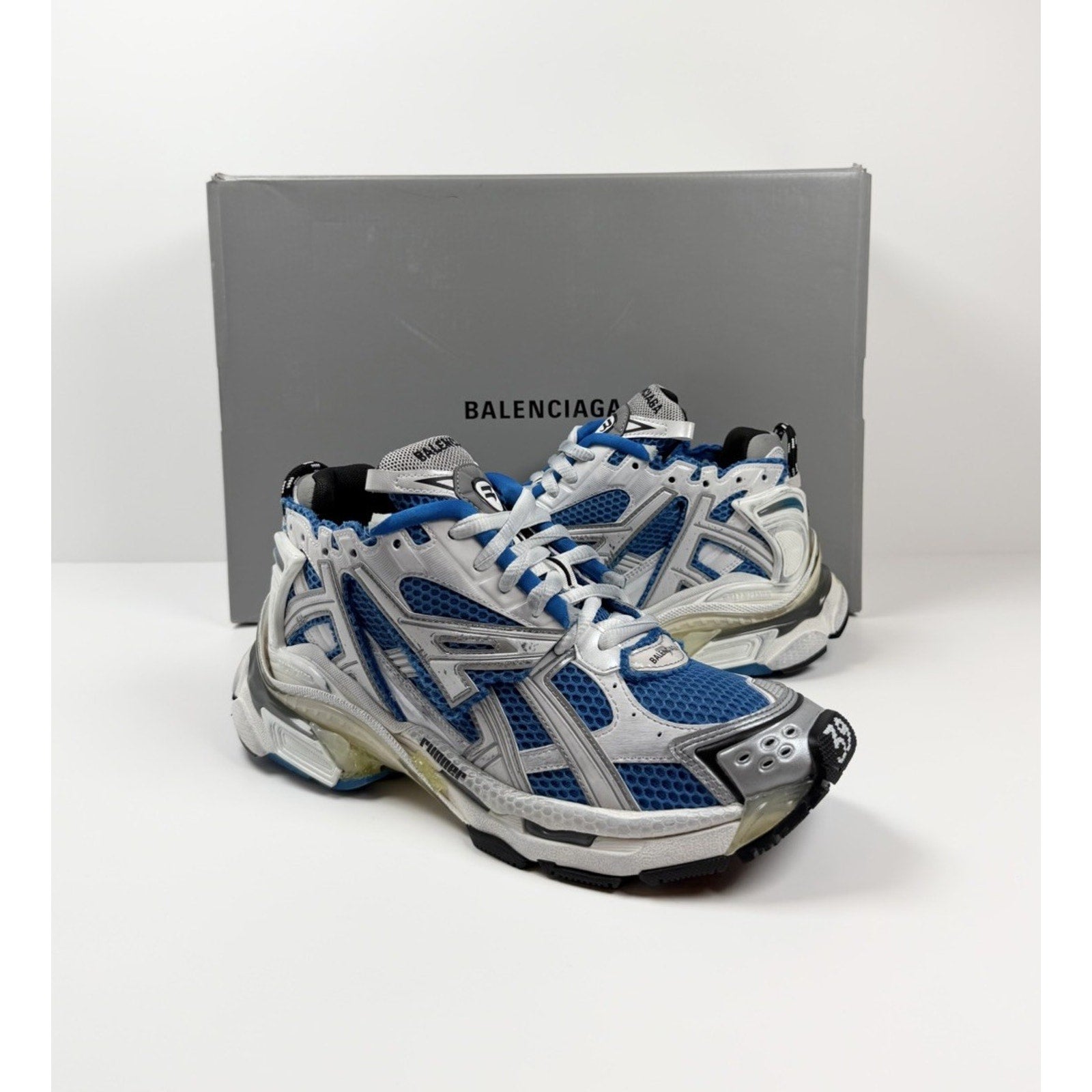 Size 39EU/6US - Balenciaga Runner Blue Sneakers NEW