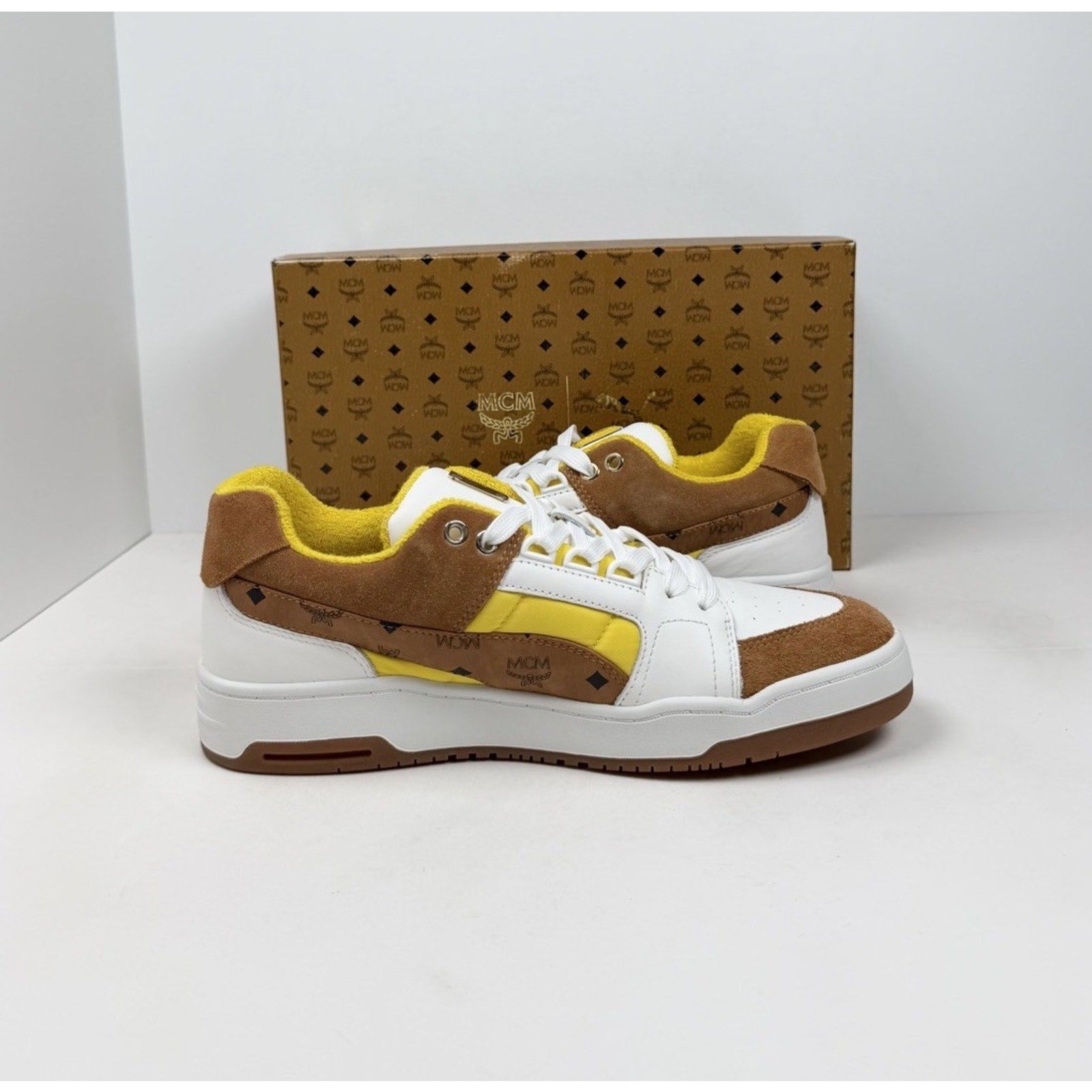 Size 9.5 - MCM x Puma Slipstream Low NEW