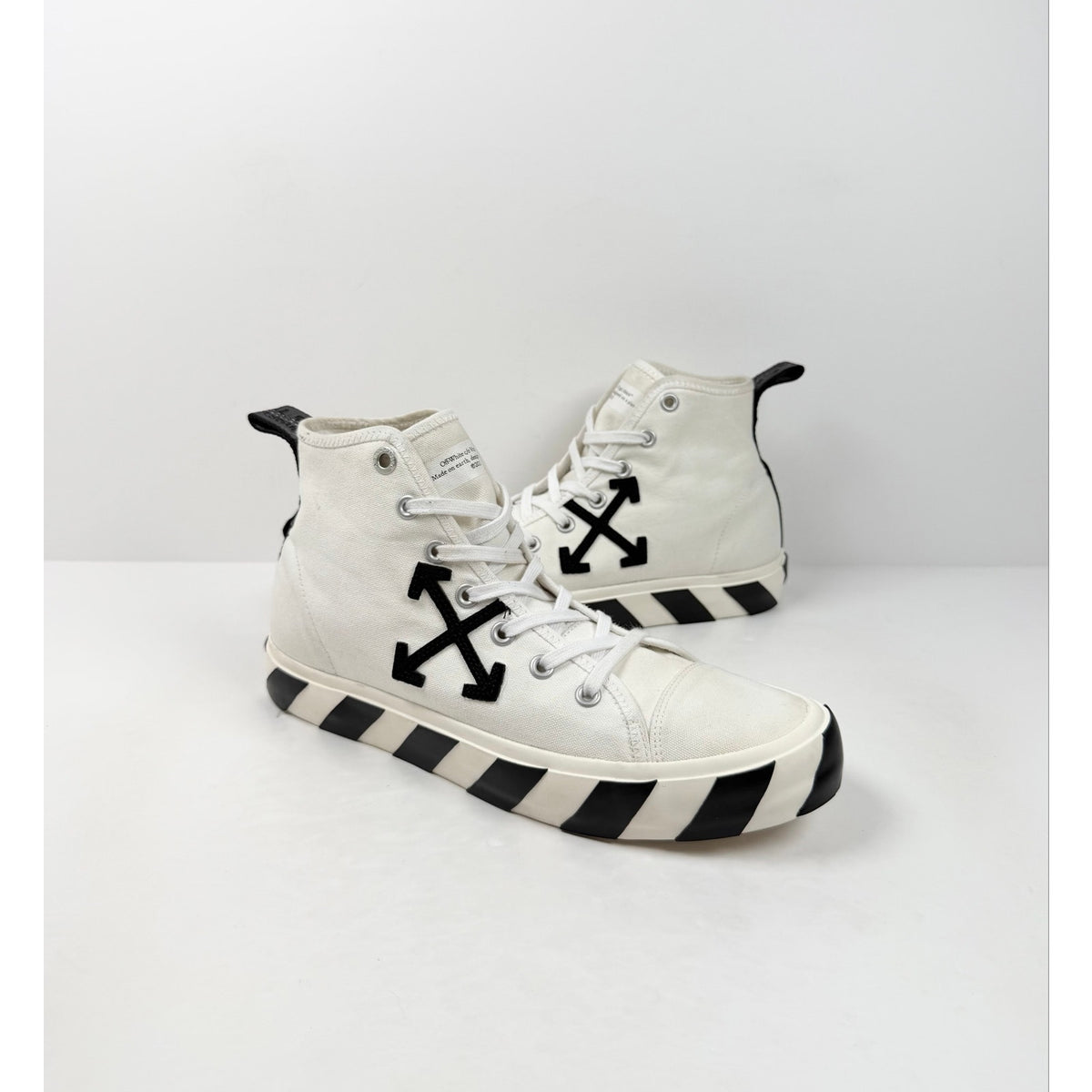 Size 44EU/11US - Off-White Vulcanized High Top